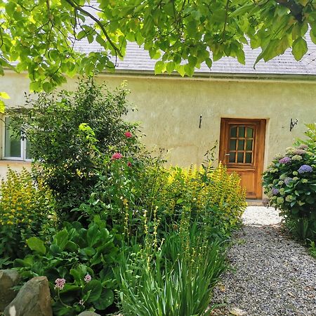 Villa Les Brassins Du Dillon Moyon Exterior foto